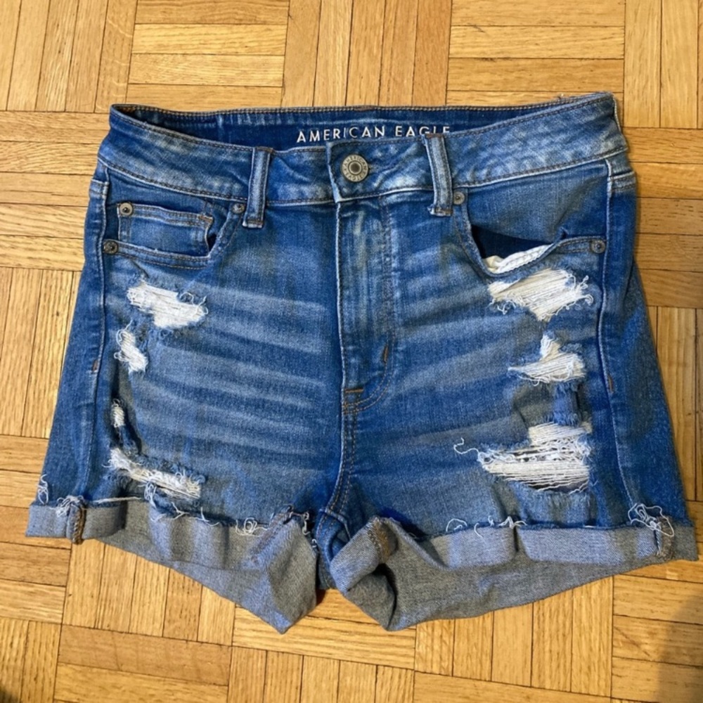 American Eagle Hi-Rise Shortie denim shorts size 8 - Picture 2 of 4